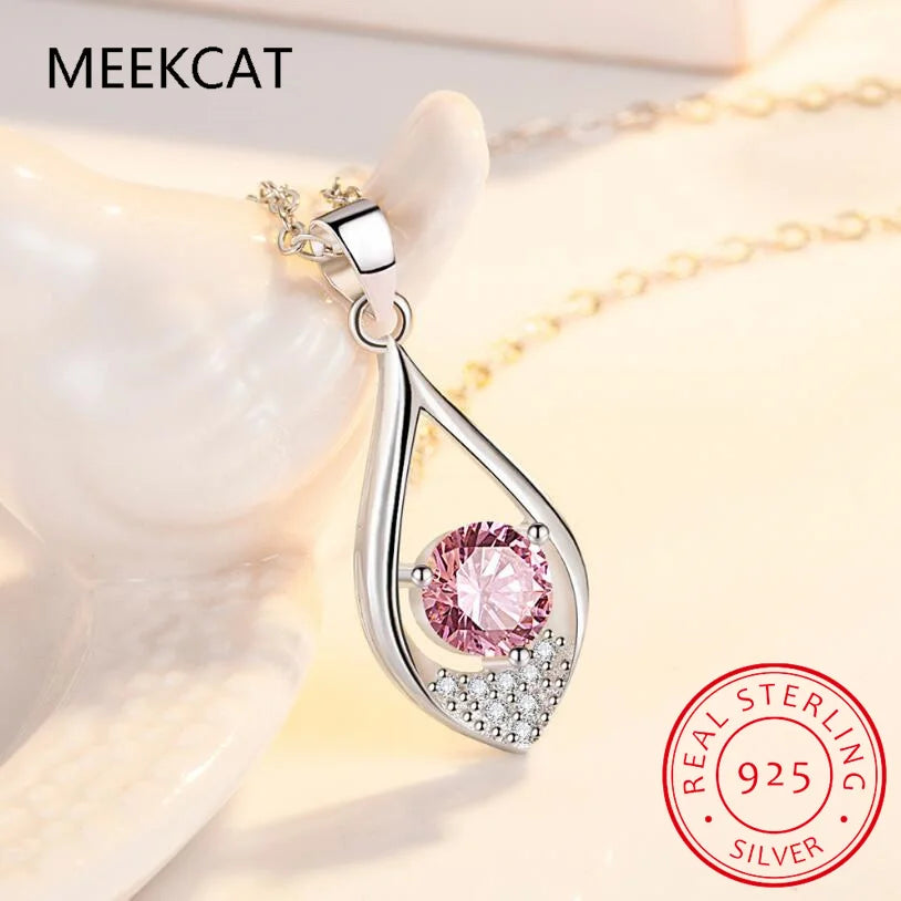 925 Sterling Silver 1 Carat Moissanite Teardrop Necklace for Women – Elegant Water Drop Pendant Clavicle Chain | Foshkan.com