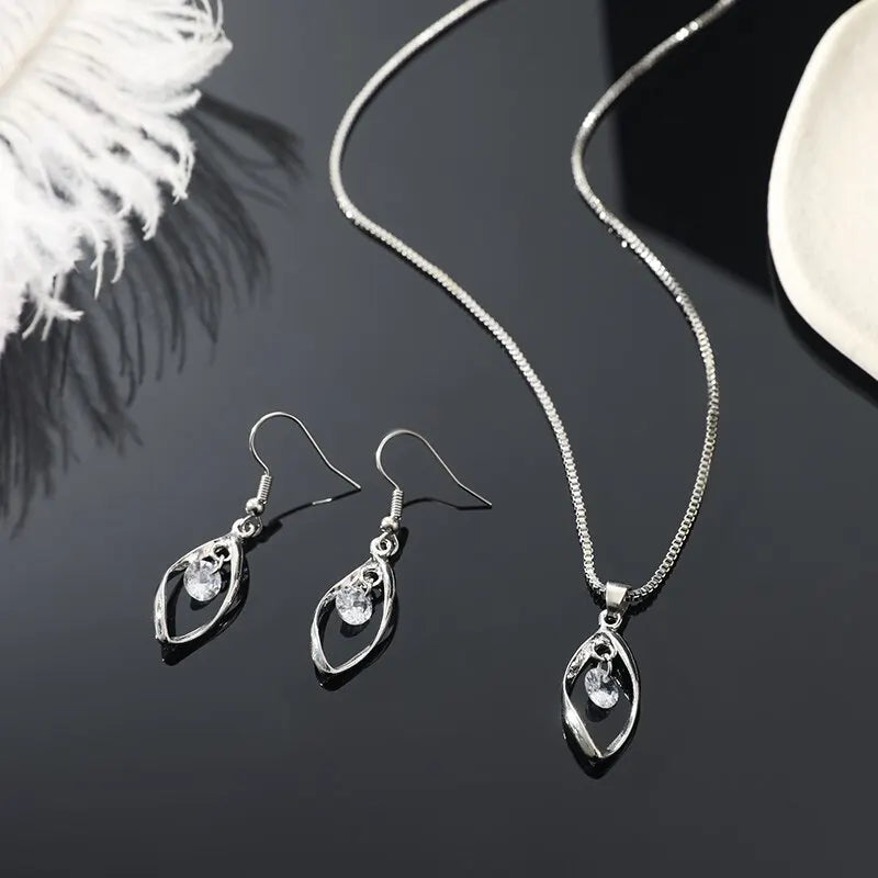 3PCS Twisted Glass Diamond Jewelry Set for Women – Necklace & Earrings with Venice Chain | Elegant Imitation White Gold Color Gift Set