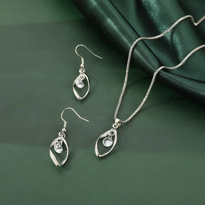 3PCS Twisted Glass Diamond Jewelry Set for Women – Necklace & Earrings with Venice Chain | Elegant Imitation White Gold Color Gift Set