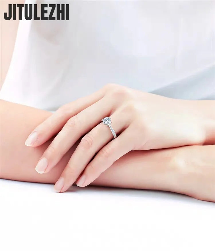 Hot Luxury Crystal 925 Sterling Silver Diamond Ring For Woman Beautiful Moissanite Ring Fashion Noble Wedding Party Jewelry - Foshkan.com