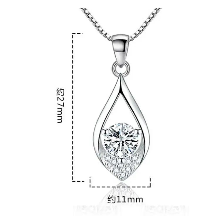 925 Sterling Silver 1 Carat Moissanite Teardrop Necklace for Women – Elegant Water Drop Pendant Clavicle Chain | Foshkan.com