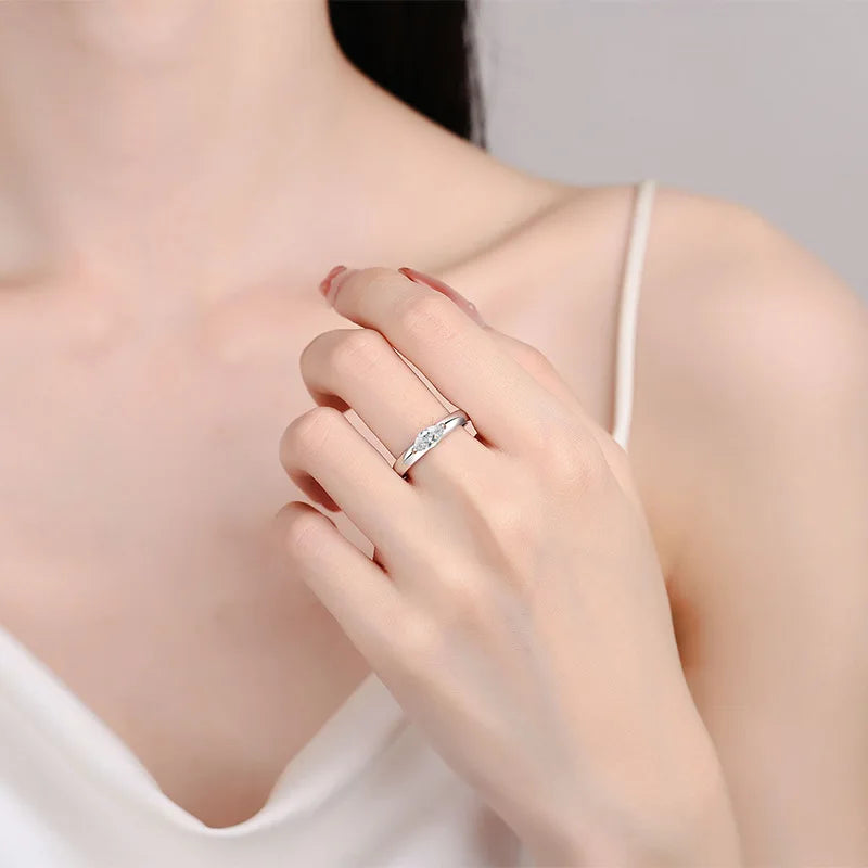 EWYA 0.5CT Marquise Cut Moissanite Ring for Women | S925 Sterling Silver Diamond Wedding Band - Foshkan.com